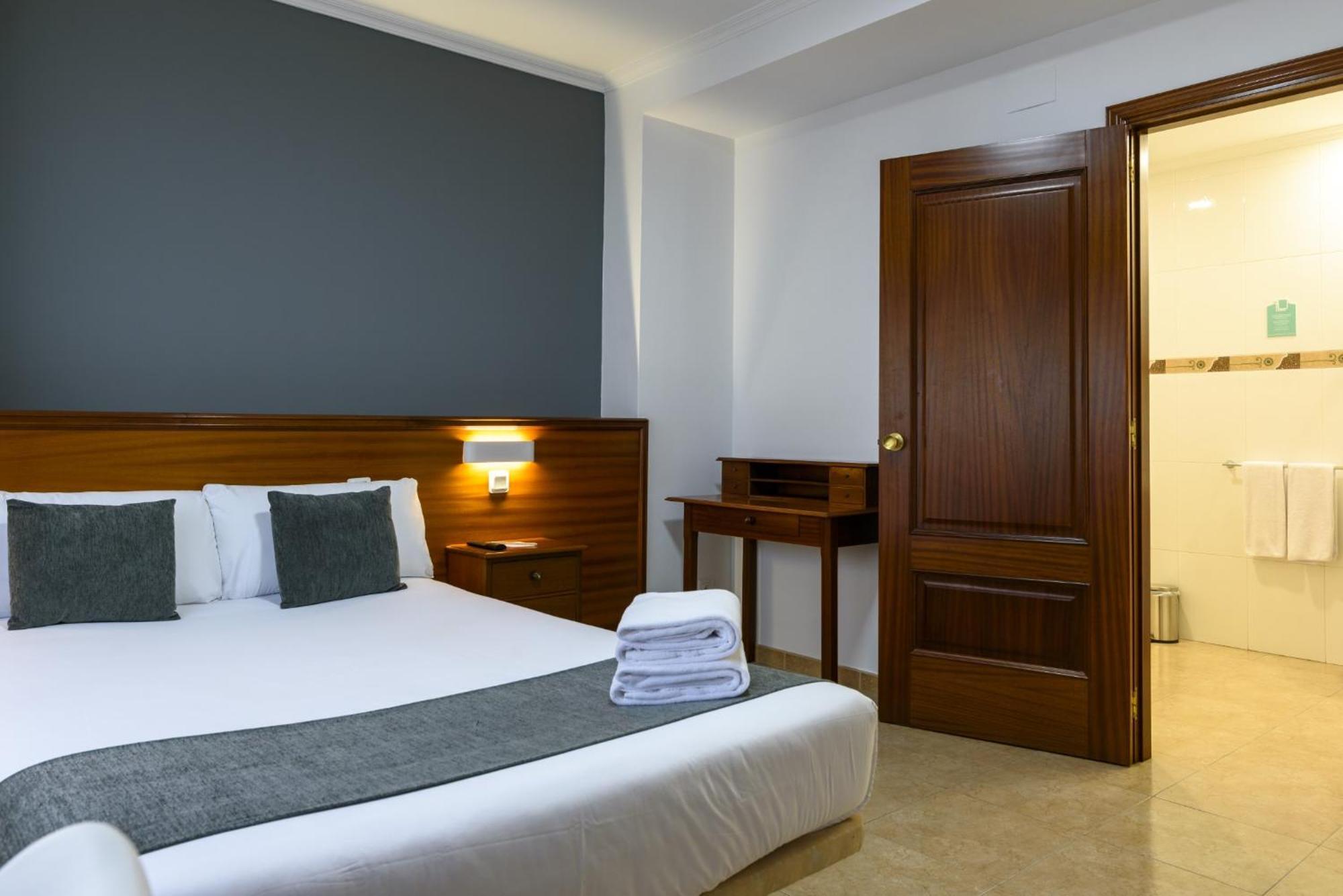 Hotel Alda Naron Exterior photo